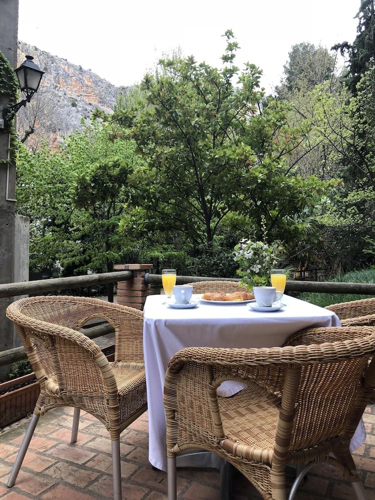 Hotel Balneario De La Virgen Хараба Экстерьер фото