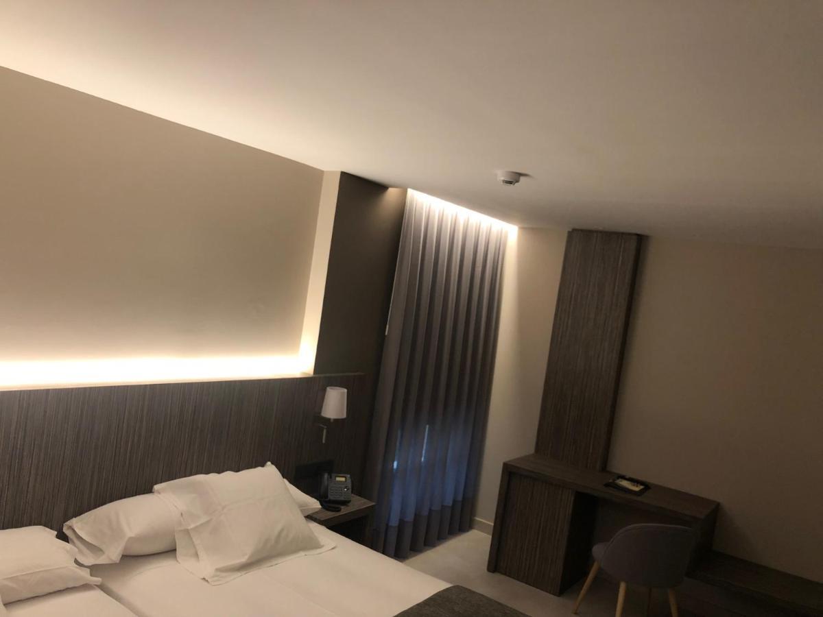 Hotel Balneario De La Virgen Хараба Экстерьер фото